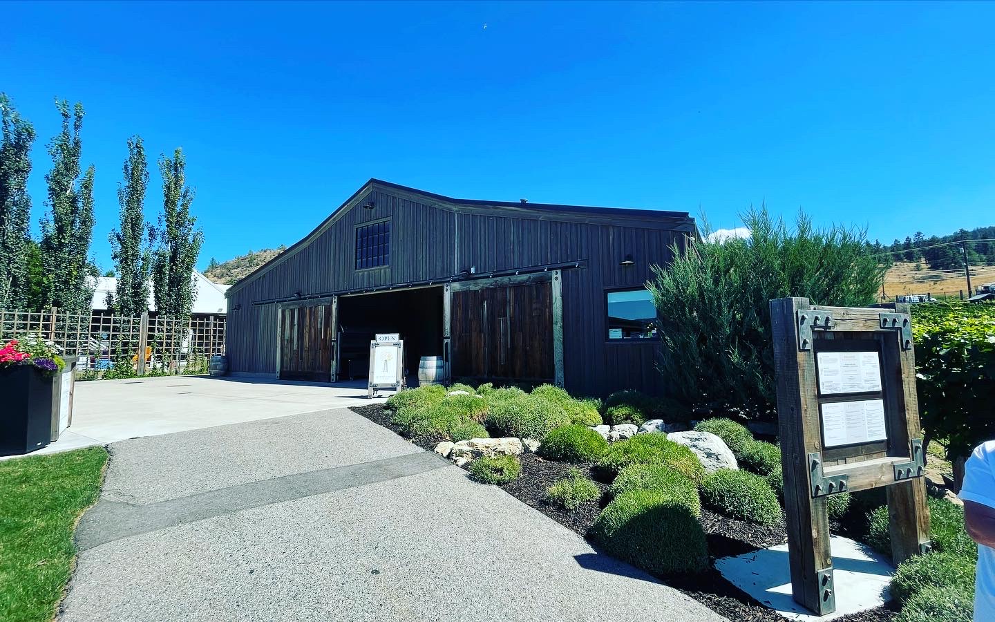 Little Engine Wines Okanagan Wineries